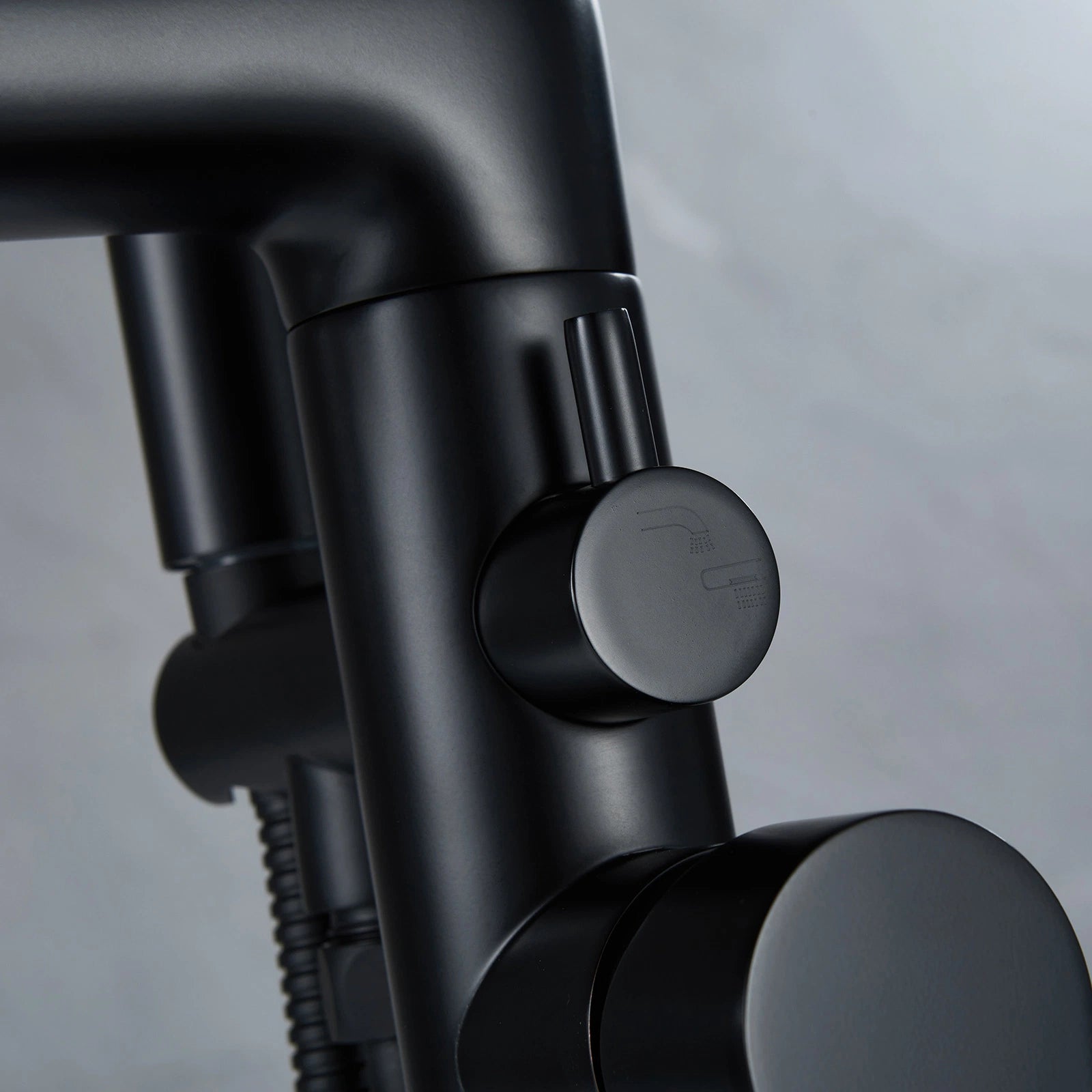 Single-Handle Freestanding Floor Mount Roman Tub Faucet Bathtub Filler with Hand Shower in Matte Black - Designery